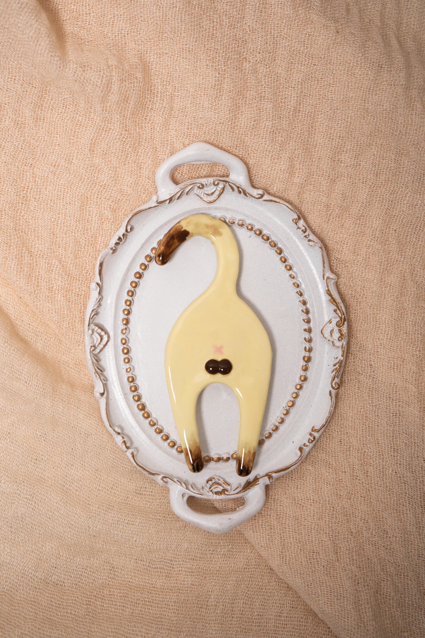 Ceramic Cat Butt Magnet