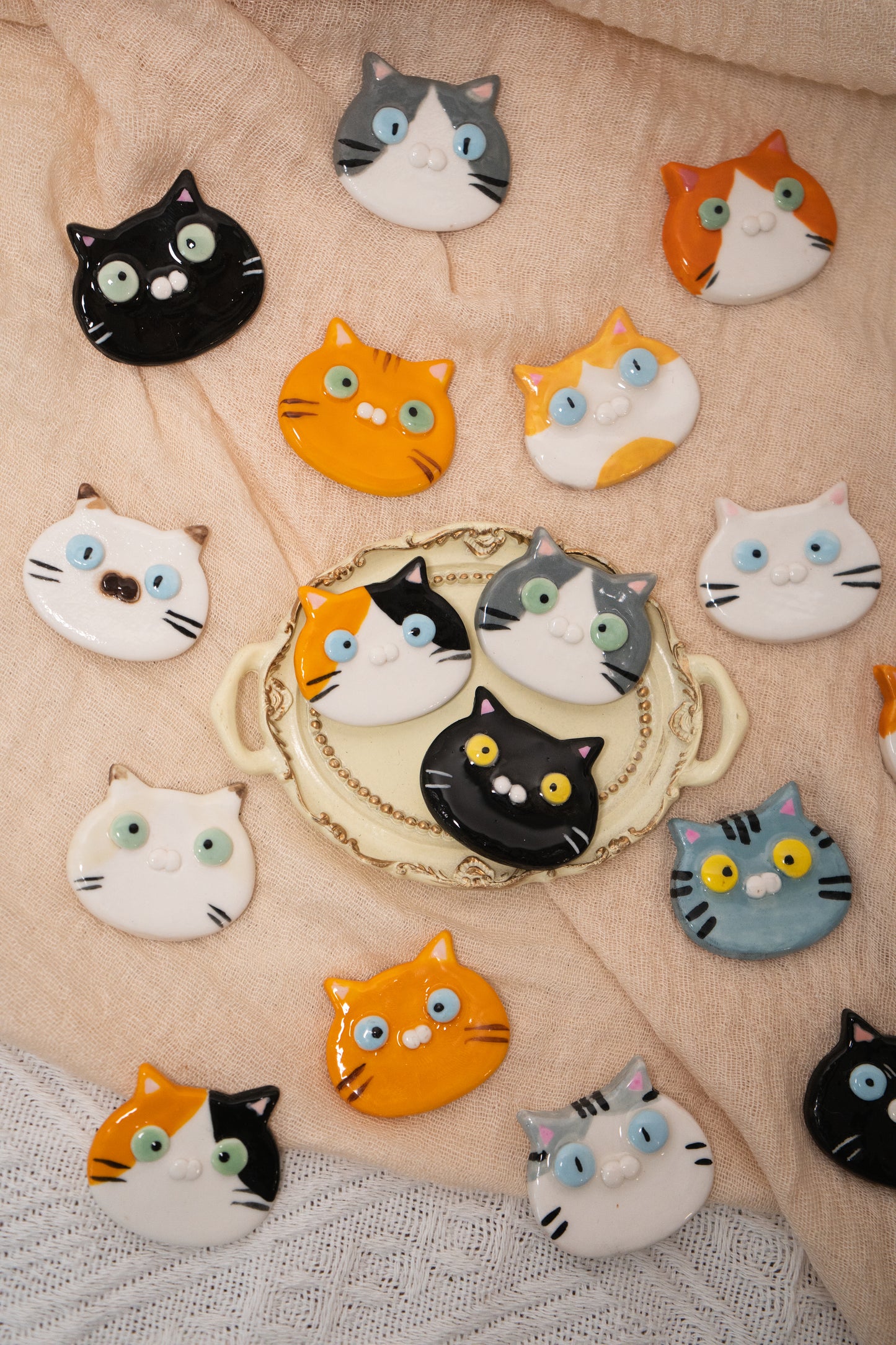 Ceramic Cat Head Magnet